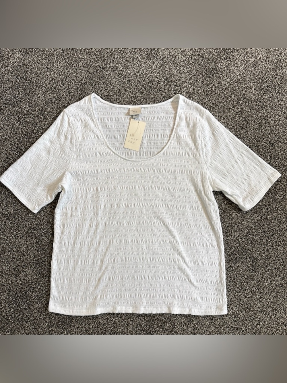 A New Day Smocked White Short Sleeve Top Shirt Scoop Neckline Textured Fabric XL